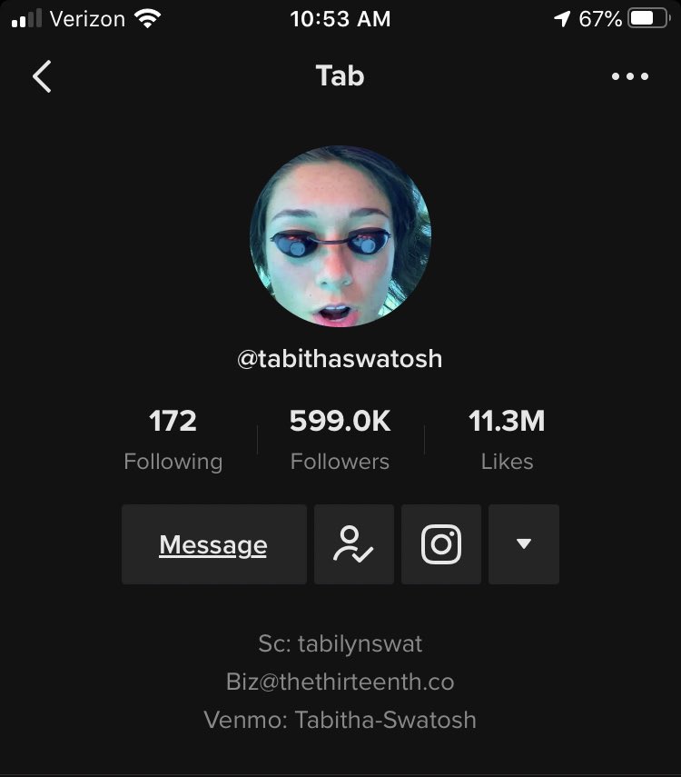 therealTK11's tweet photo. She’s famous on tik tok. https://t.co/l5qDehYS66