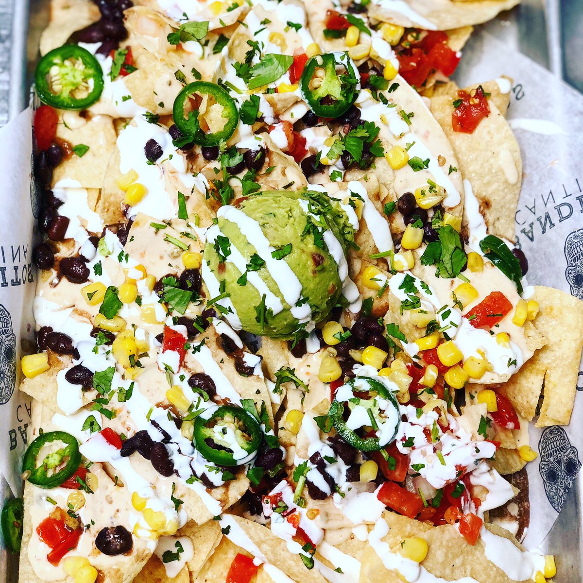 BanditosMB's tweet photo. Nachos are a great idea any day of the week 😋🥑🍅🍹

#banditosmb #farmtotable #freshingredients #myrtlebeach #mexicanrestaurant #favorites https://t.co/hagVVGhujj
