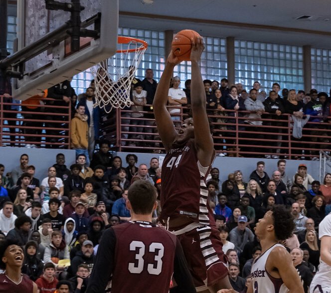 WA_VBB's tweet image. We’re sad to see them go, but we’re more than thrilled to honor our four seniors and our six student-managers today as they play their last regular season game on Rowe Court. Thank you to this group— they mean so much to the program and will all be missed!!  #WABasketball #HST