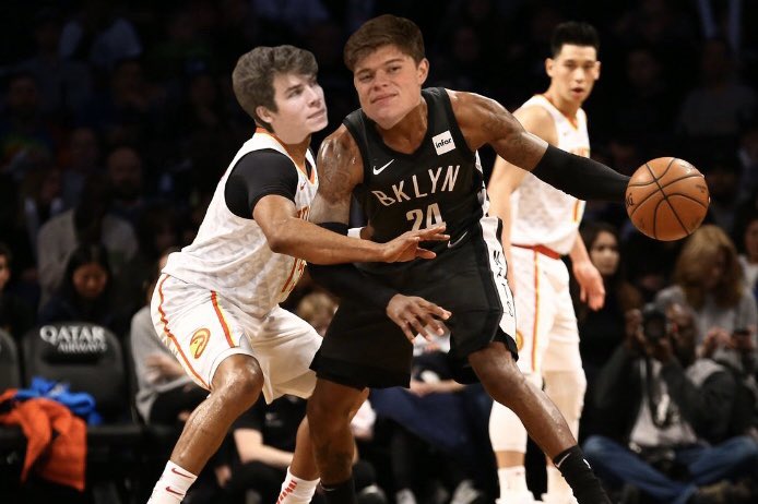IntraWoj's tweet photo. White (2) vs. Black (3). Who ya got? #HMHSIntraPlayoffs https://t.co/4CBA9Ez2QH