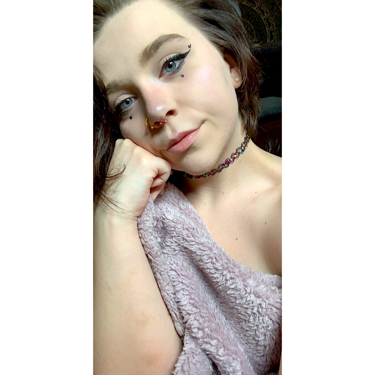 OberVictoria's tweet image. 😇