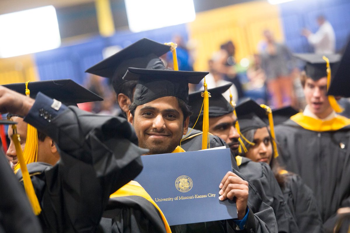 Congratulations, 2023 Graduates! | School of Dentistry