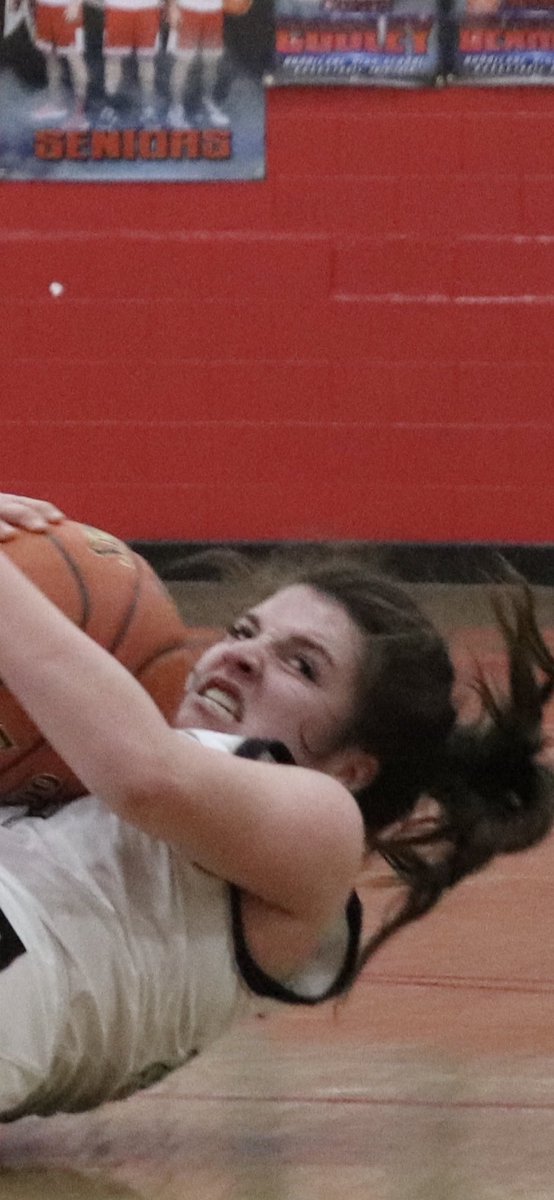LukeCreasy's tweet photo. Game face. #wvgirlsbb https://t.co/zrBLgSC0ZN