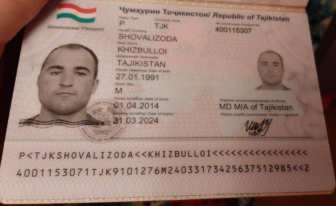 mahmudjan's tweet photo. #Tajik Asyl Soon Deported from Austria Despite Torture Risks

Khizbulloi Shovalizoda, a Tajik asyl, will be deported by the #Austria authorities despite the eminent risks of torture &amp; imprisonment. Ticket already bought. @sebastiankurz @MFA_Austria @AmnestyAustria @OSCE @BMI_OE https://t.co/h19qykLUNo