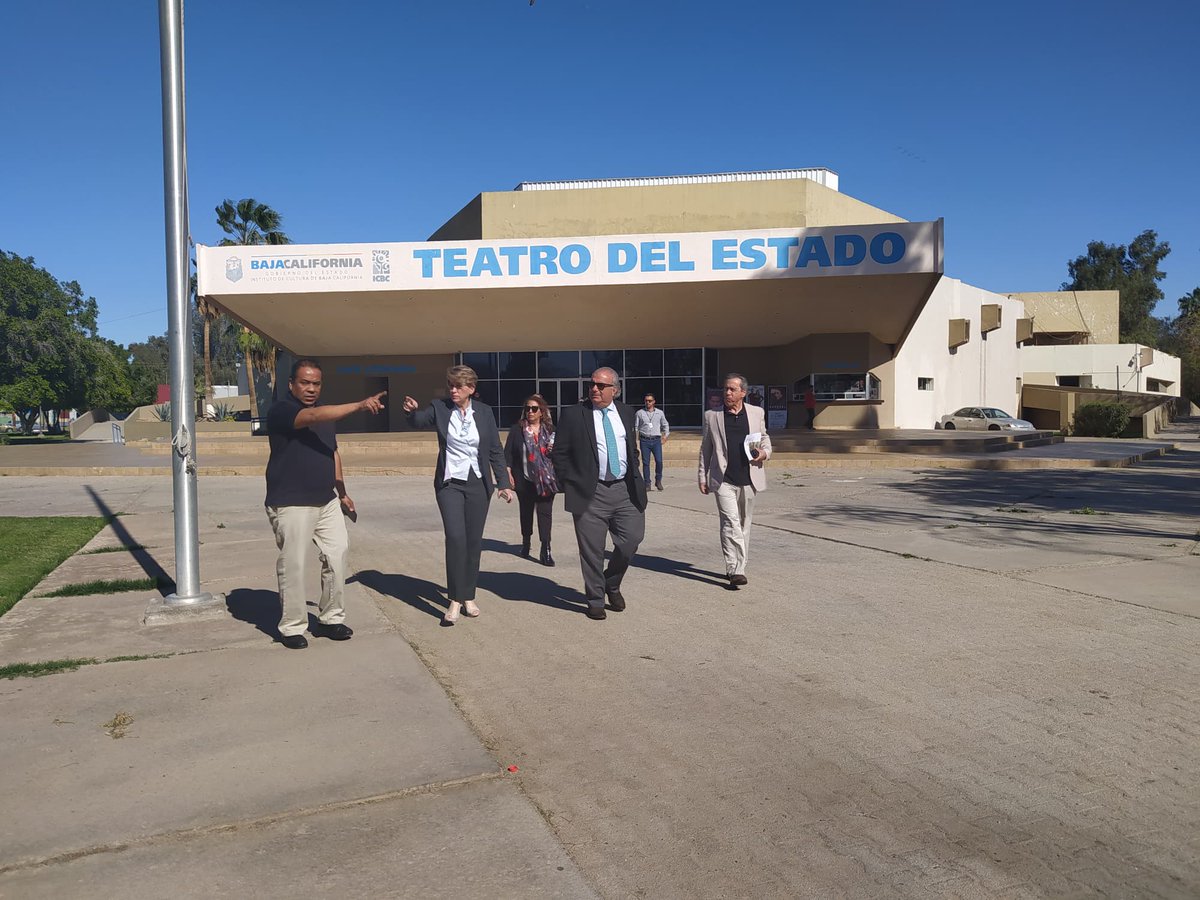 Trabajamos junto con la Secretaría de Cultura para mejorar la infraestructura del Teatro del Estado en #Mexicali #GobiernoEnMarcha