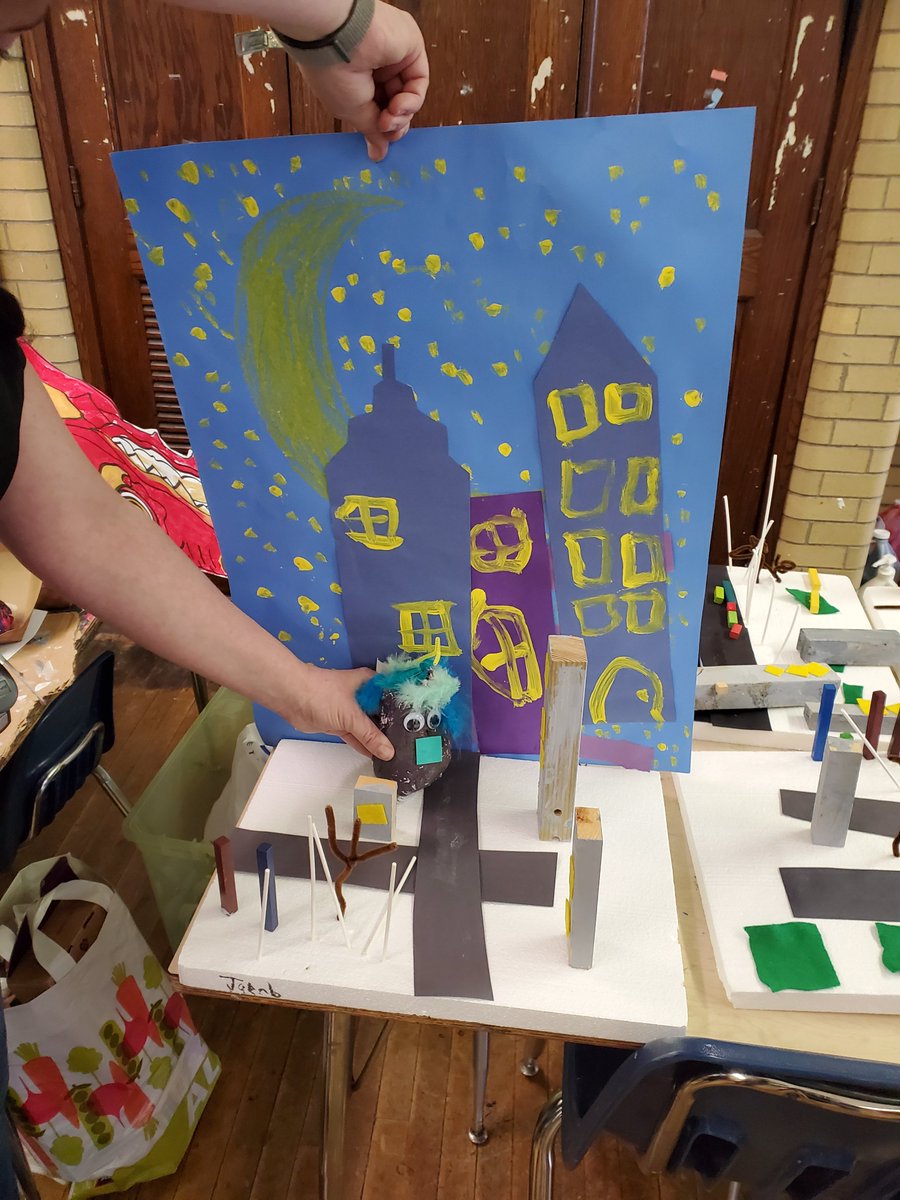 picasso_philly's tweet image. Carnell Elementary's "21st Century Storytellers" #PicassoProject taking off! Can't wait to see their animated films come together. #ArtsEd #PHLed @LHCarnell