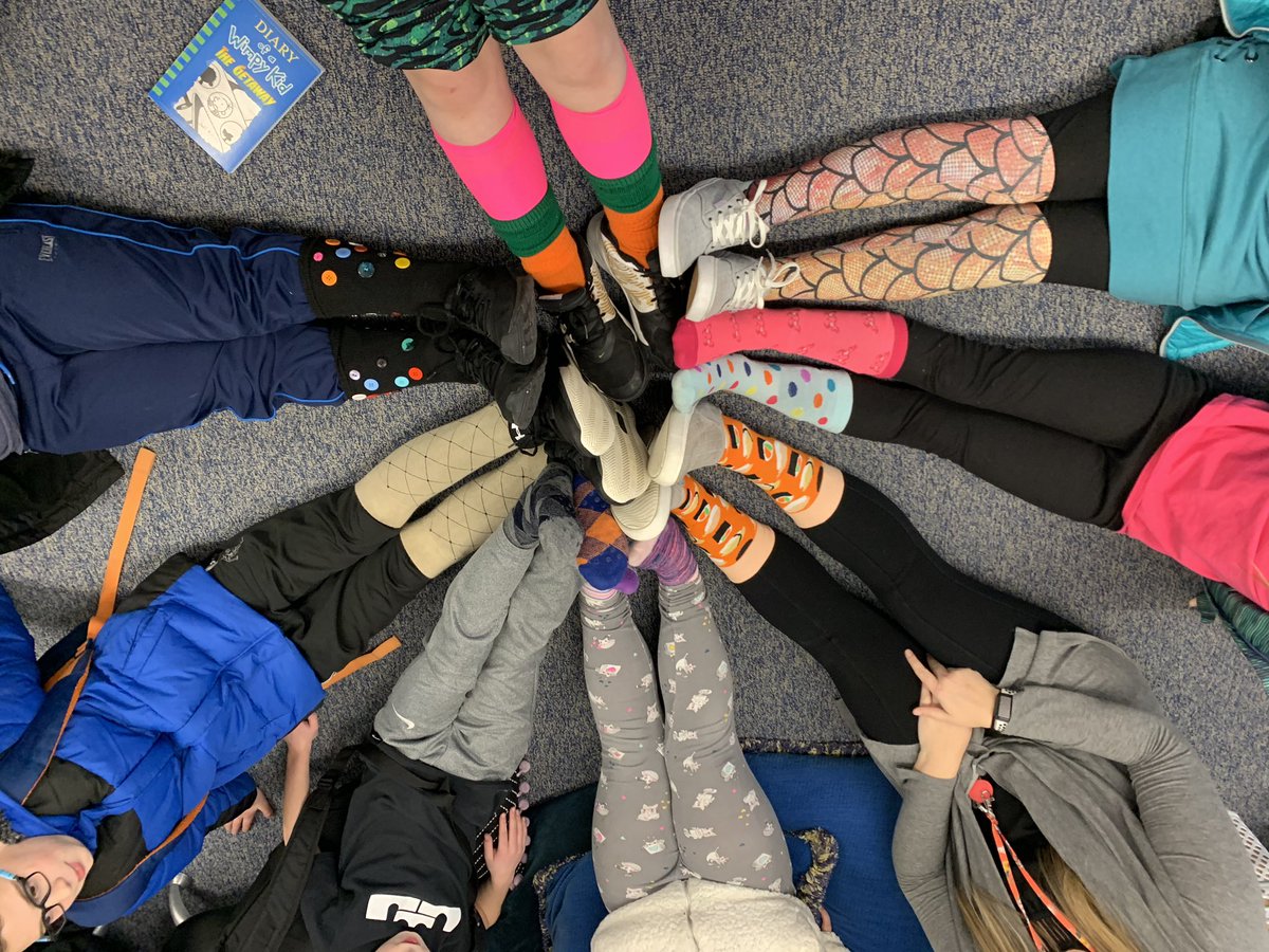 marissa__lewis's tweet photo. Wacky Sock Wednesday! 🤪🧦 @DoeRunSchool #MCReads https://t.co/hHHyBZ72gH