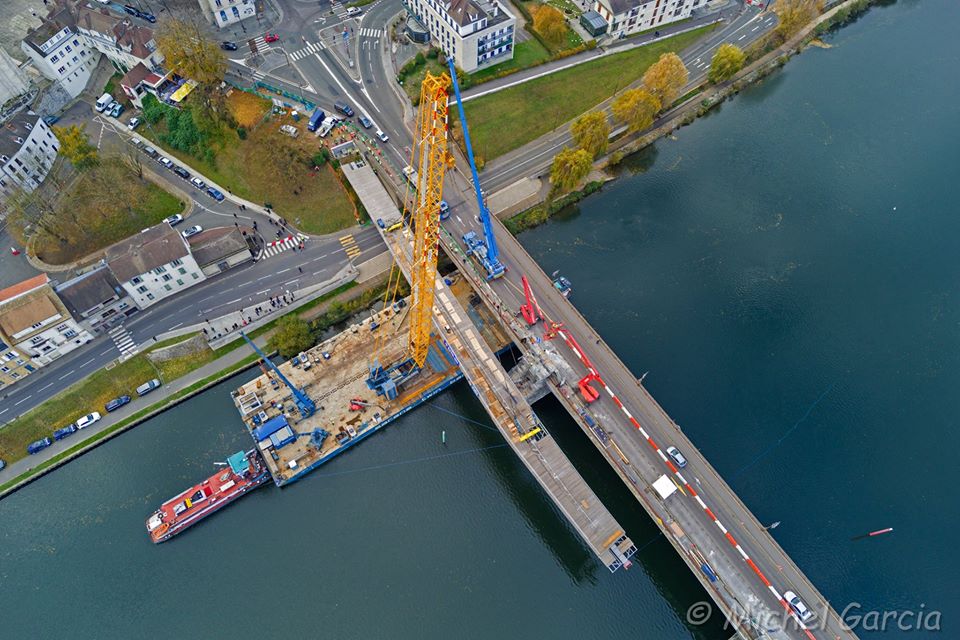 YuneecAviation's tweet photo. Michel Garcia took some photos of the construction of a pedestrian bridge over the Seine with his Typhoon H Plus.
📸 Photo Credits: Michel Garcia, captured with #TyphoonHPlus https://t.co/XJrfa8mDW3
