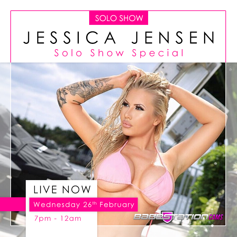 Jessica solo show is live right now: https://t.co/SsjQqB4puY https://t.co/dFxNWUPUzu