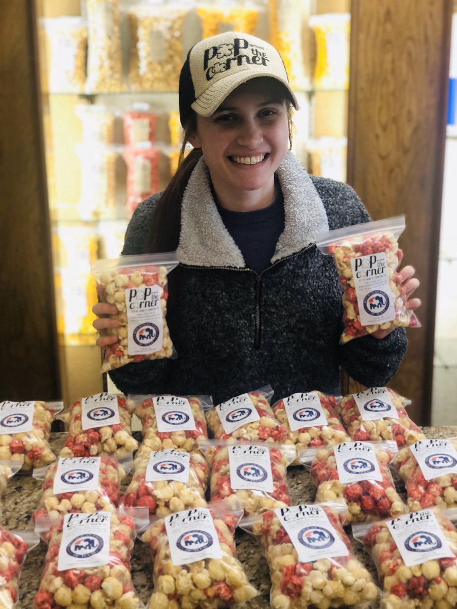 Kayla’s bagging small #Republican #PoliticalPopcorn, a customers is shipping to Washington DC. Send your favorite  politician Political Popcorn today! #Democrat Popcorn also available
📌501 W Main St Denison TX
☎️(903)820-8123
🖥PopAroundTheCorner.com
⏰M-F 10a-6p &amp; Sat 10a-4p