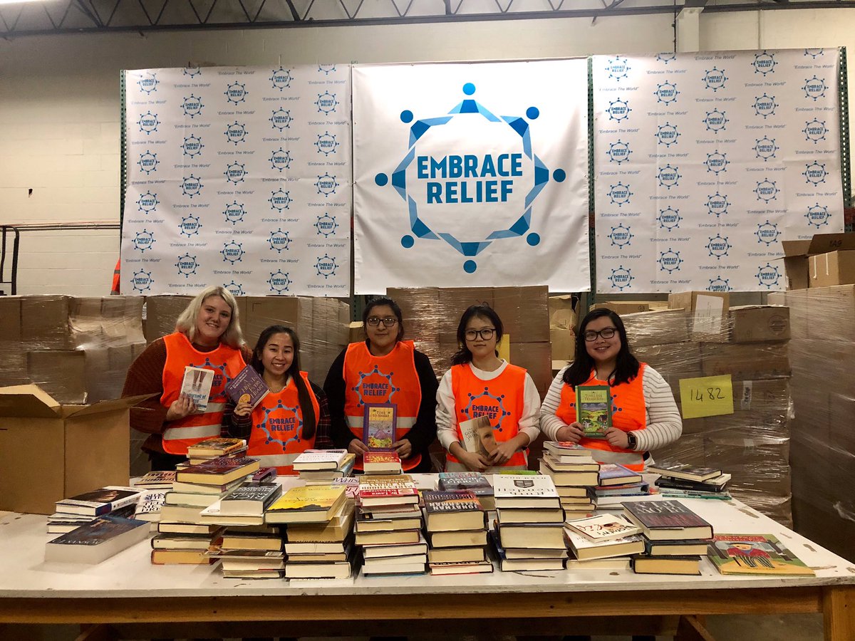 EmbraceRelief's tweet image. Our interns here at ER were hard at work today packaging 14,000 books that will be sent over to libraries &amp;amp; schools in #Kenya! A special thank you to all who helped contribute books toward our #libraryproject, it goes to show that team work makes the dream work! 😁📚 #thankyou