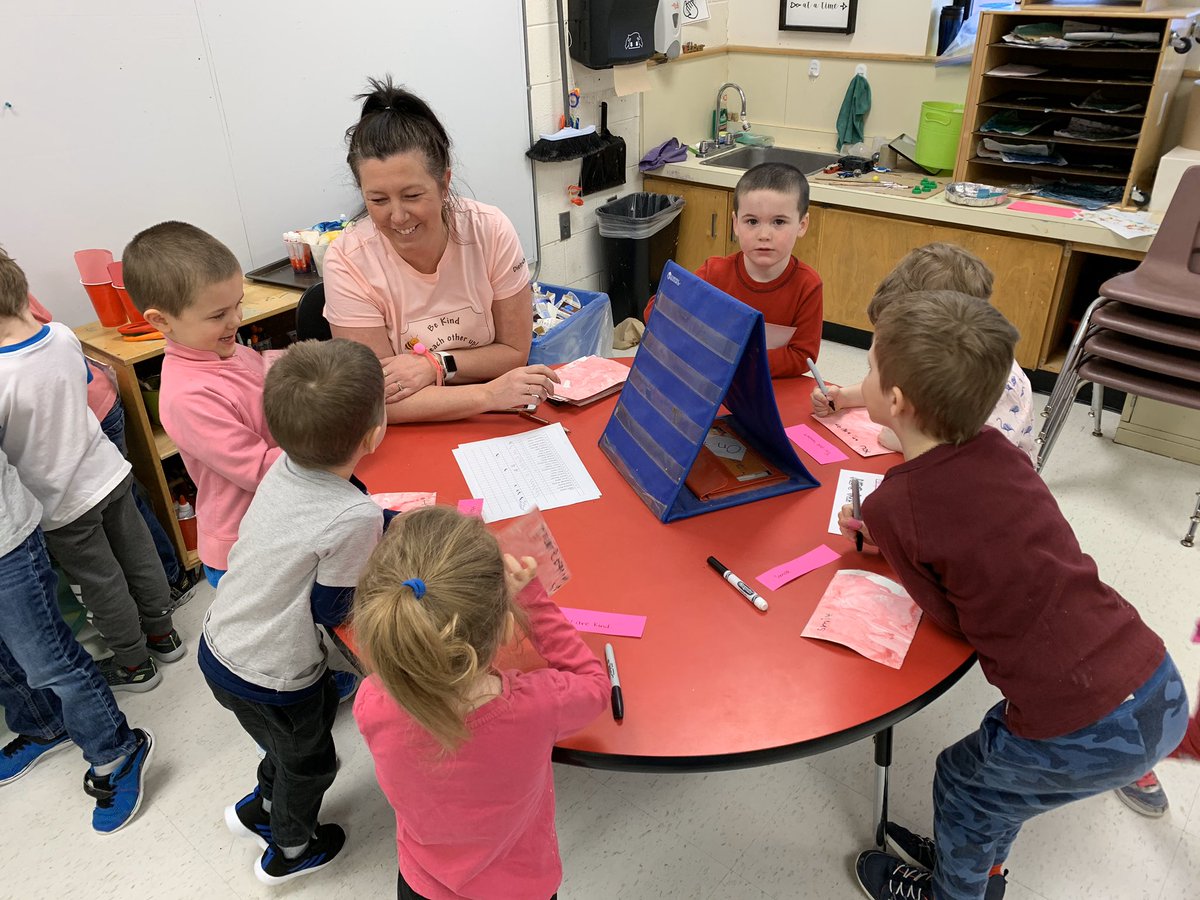So much pink today in  kindergarten <a href="/infoMariposaES/">Mariposa ES</a> #LiftEachOtherUp #PinkShirtDay2020