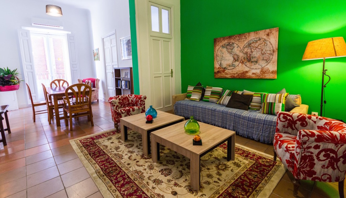 CrossCheckMAD's tweet photo. Apartamento para 8 personas junto a la Plaza Mayor y a sólo 2 minutos de la Puerta del Sol de Madrid. 
¡DESCUBRE MADRID DESDE LA MEJOR ZONA!
https://t.co/QBkE4NtpHI
#apartamentoturistico #apartamentosturisticos #madrid #descubremadrid #viajar #vacaciones https://t.co/1xSzcyJPeN