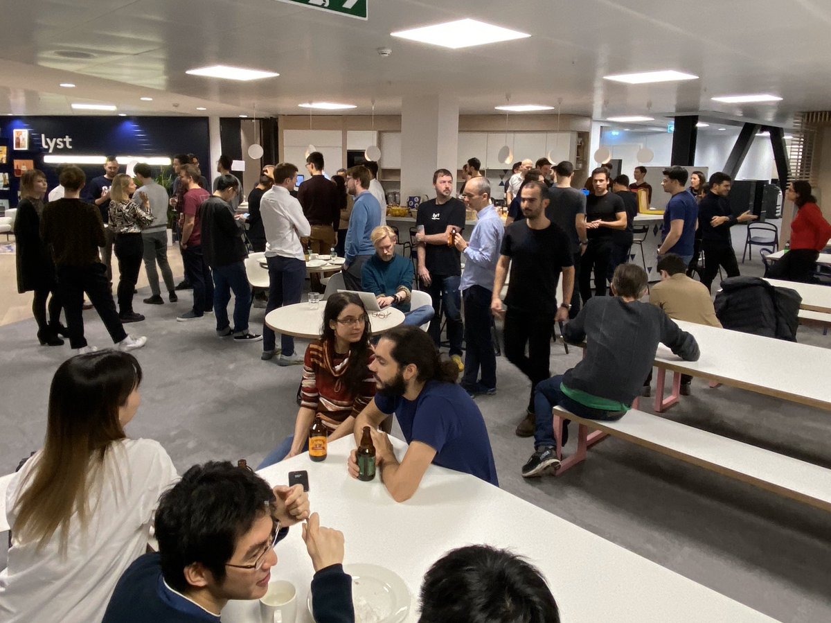 Bibblio's tweet photo. Interval mingling at our 9th RecSys London event, organised with @BuzzFeedUK, hosted by @lyst. #recsysldn #recsys #techevents #LondonIsOpen https://t.co/ZeLeyJHgzp