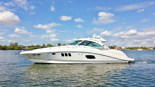 AccuTour's tweet photo. We had YACHTS of fun capturing this beauty for @lentonyachts 🤗 https://t.co/ZsfcUnFBDN https://t.co/MJxu5acMym
