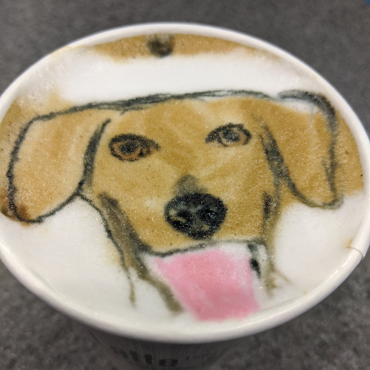 A Luna latte from #Bartisart at #GlobalPetExpo!