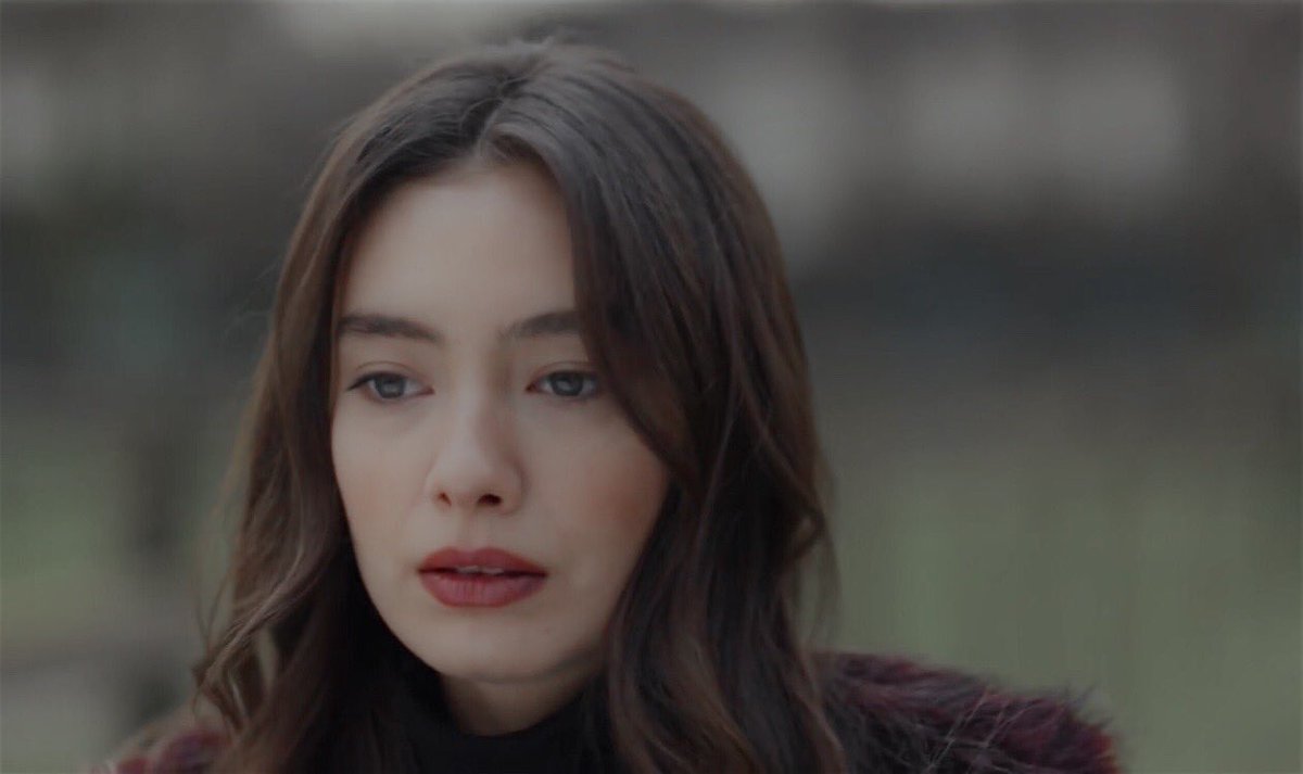 Seninle hep bir kızımız olsun diye hayal kurardık... 

#NihanSezin | #NihKem | #NeslihanAtagül 
#BurakÖzçivit | #KaraSevda 🖤