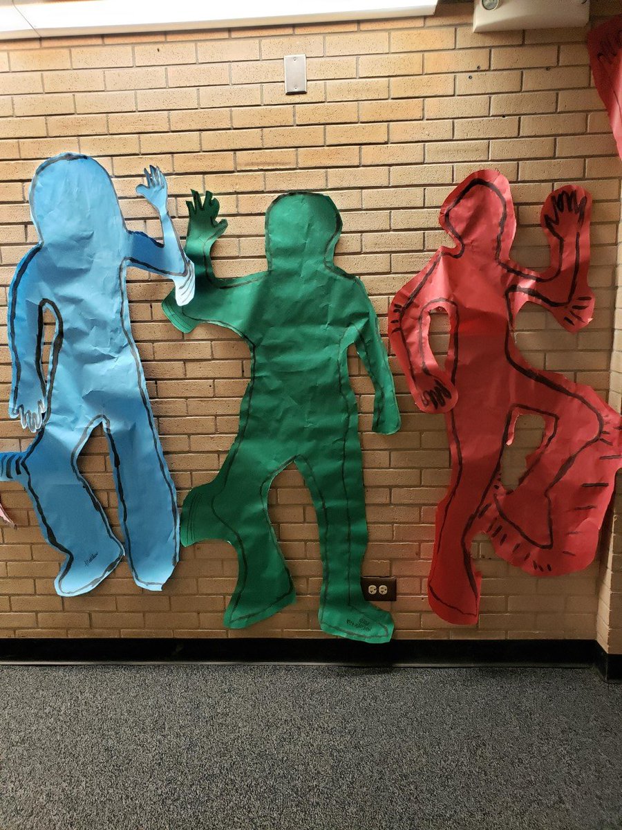 JeffcoELD's tweet photo. We have some amazingly colorful artwork lining our hallways!  5th graders were inspired by artist Keith Haring and made these great figures showing movement! #art  #peckrams #colorful @ArtsJeffco @JeffcoSchoolsCo https://t.co/si0UyvvK7G