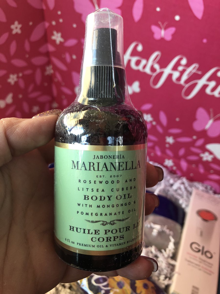 emiaugust's tweet photo. @FabFitFun @ArizonaTourism #FFFGIVEAWAY #VISITARIZONA #FABFITFUN https://t.co/H9uoyll4iv