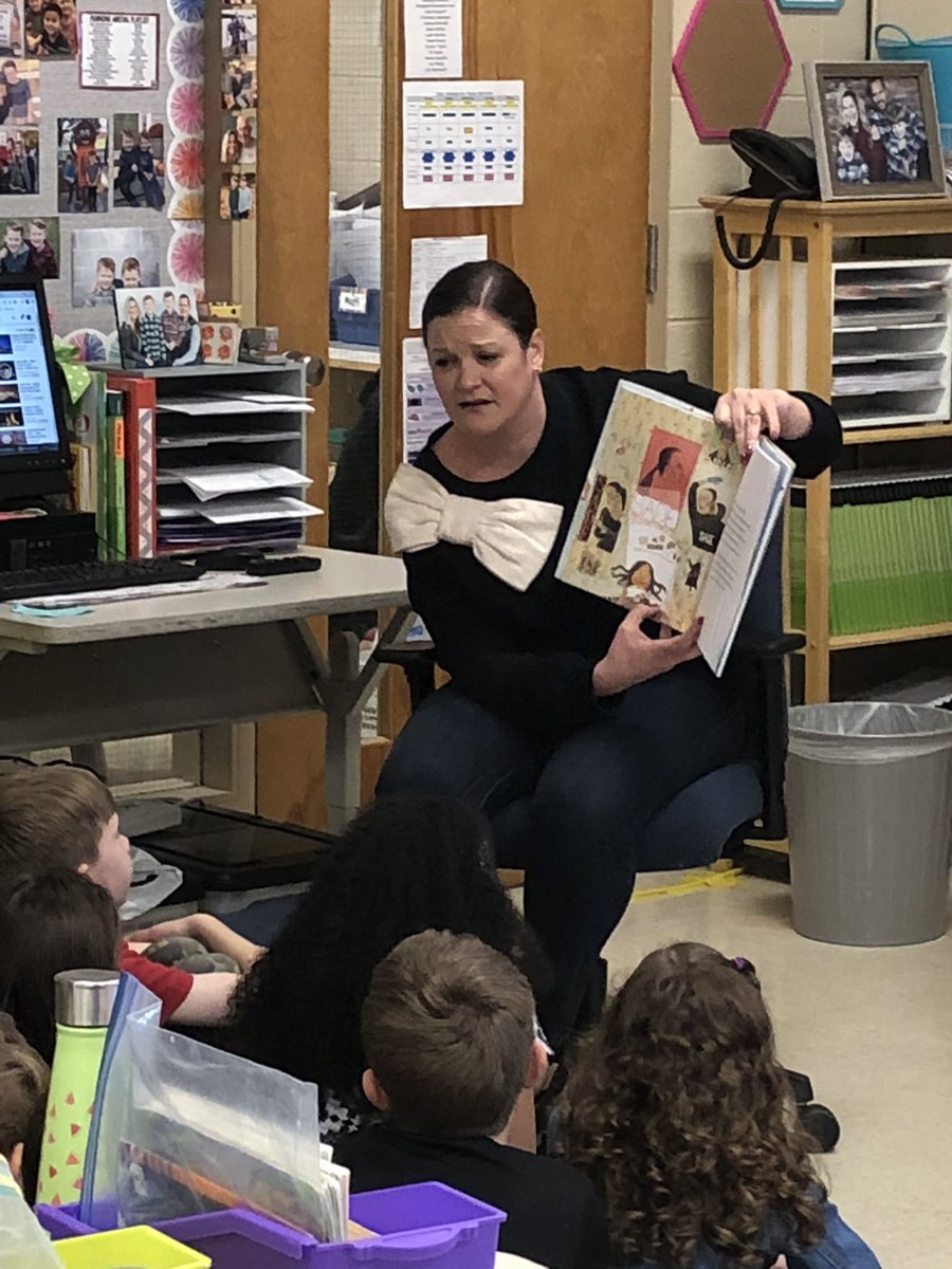 Such a great Guest Reader day! Thanks to our organizer <a href="/AshLeFave/">Ashley L</a>  and all of our guests, @dj4metoday <a href="/GSEdmundson/">Greg Edmundson</a> <a href="/MrCarothersPHS/">Mark A. Carothers</a> @PHS_SDT to name a few.