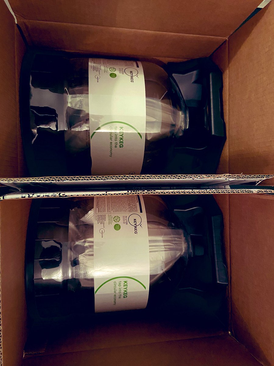 NatalieMaestri's tweet photo. Tuesday deliveries are the best! @KeyKeg #onecircle #keykeg #unikeg #babykeg https://t.co/zN4QvETg9e