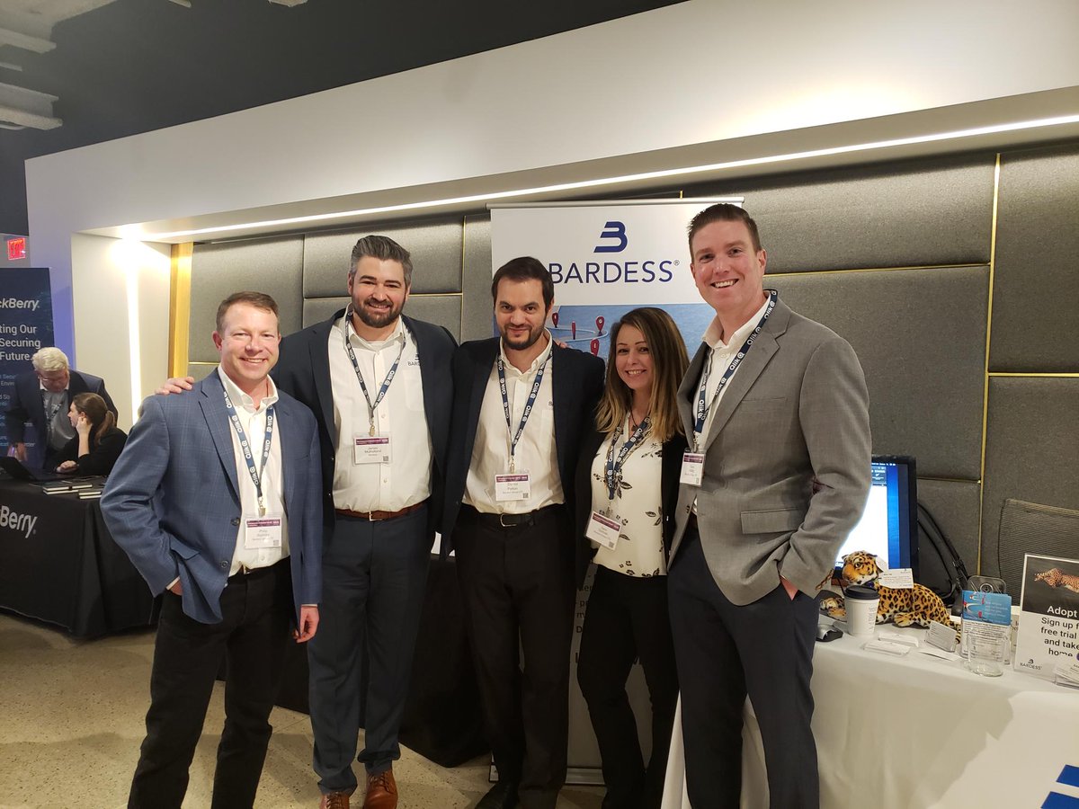 BardessGroup's tweet photo. The Bardess team at the @Qlik #finserv #summit #goteam #WednesdayMotivation #WednesdayVibes. It's not too late to sign up for a free trial of the breakthrough TIM forecasting solution and get a super cute stuffed cheetah. https://t.co/bsp0amvLsN