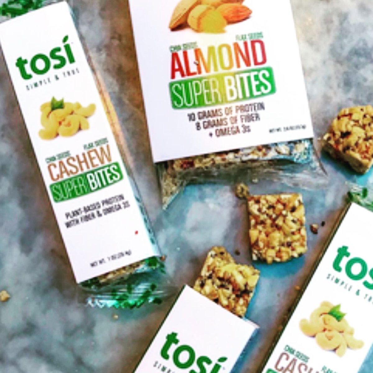 RollingforPink's tweet photo. Tosi SuperBites....Get you through the day when you really need something sweet and savory! @TosiSnacks @RollingforPink https://t.co/TYQYnBXtTr