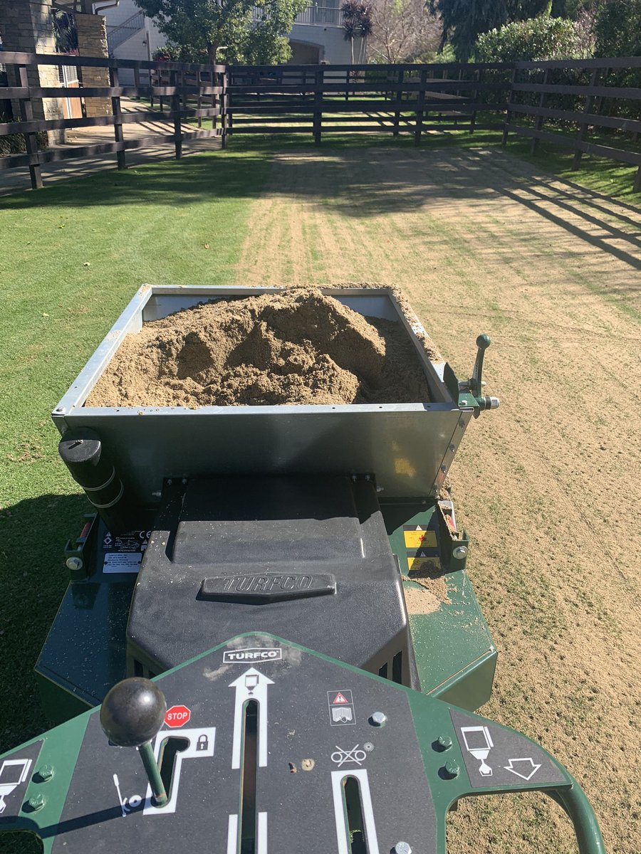 muddturf tweet media