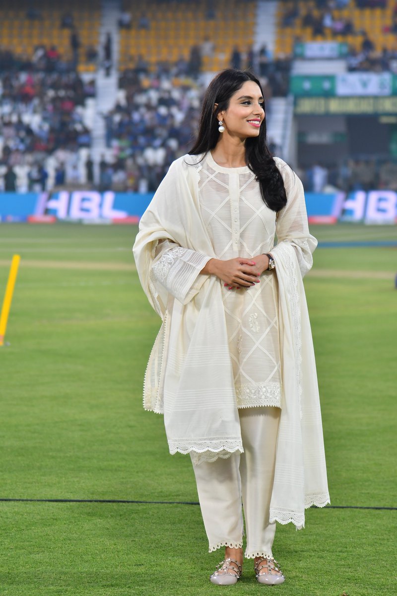 Mussanaf's tweet photo. @ZAbbasOfficial Well @ZAbbasOfficial now you cannot say that 😂😂😂

#TeamMultan #HBLPSLV https://t.co/jJirt22XSL