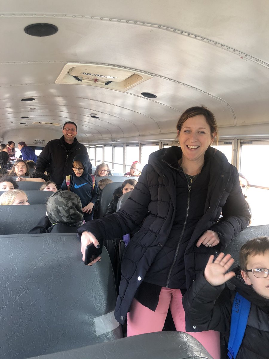 DrJillWright's tweet photo. How do we recognize our bus drivers for Bus Driver Appreciation Week?  With volunteer teacher monitors!  Great bus behavior today!! @AmyShaikun @Jice175 @FirstStudentInc #hpsdtigers https://t.co/EeRNuh1keN