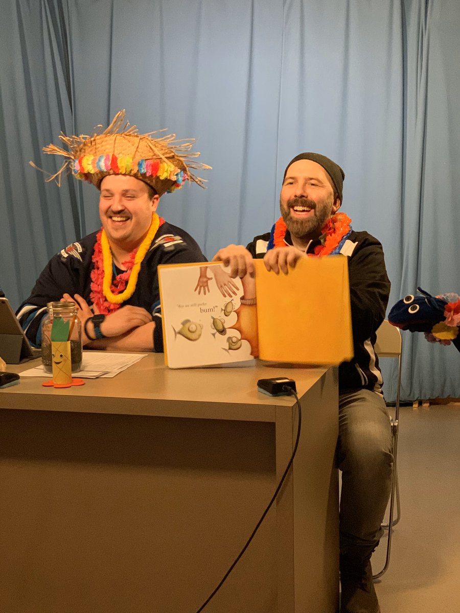 Thank you Mark &amp; Dilly from <a href="/hot1005fm/">HOT 100.5</a> for reading to the patients at Children’s Hospital today! #ILoveToRead 📚