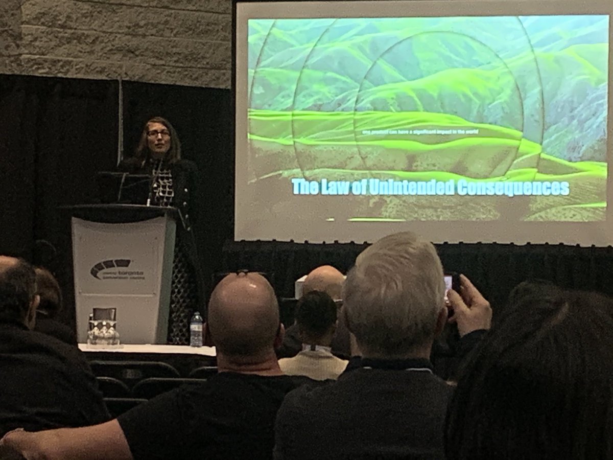 CSCToronto's tweet photo. Next up - Roberta Diachok @RobertaDiachok presenting at the #cscbuildingexpo on The Law of Unintended Consequences, Interior Design. Sponsored by @TateFlooring https://t.co/3nlqPYZwz7