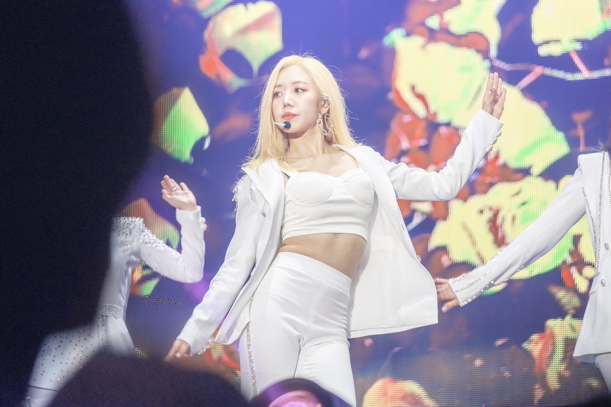 picnamjoo's tweet photo. https://t.co/ByLSlilrDc