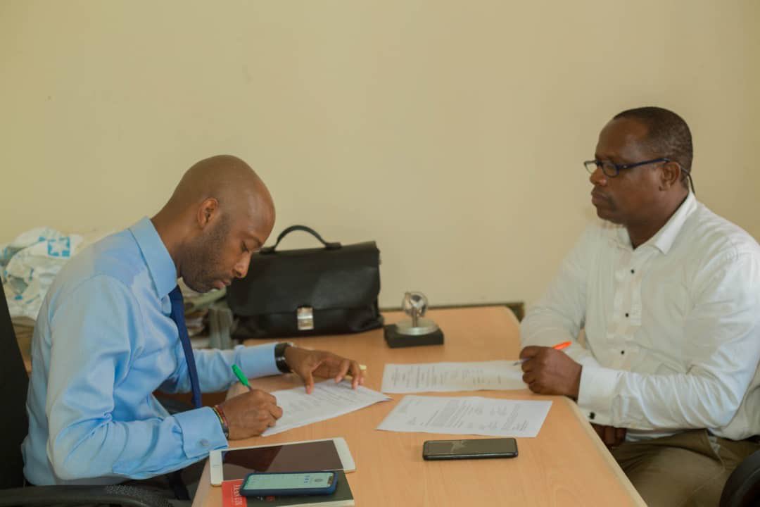 Discharging my functions today as National President University of Uyo Alumni Association.
Governing Council meeting as representative of convocation, briefing from Alumni Relations Officer and engagement with staff of Alumni Centre.
