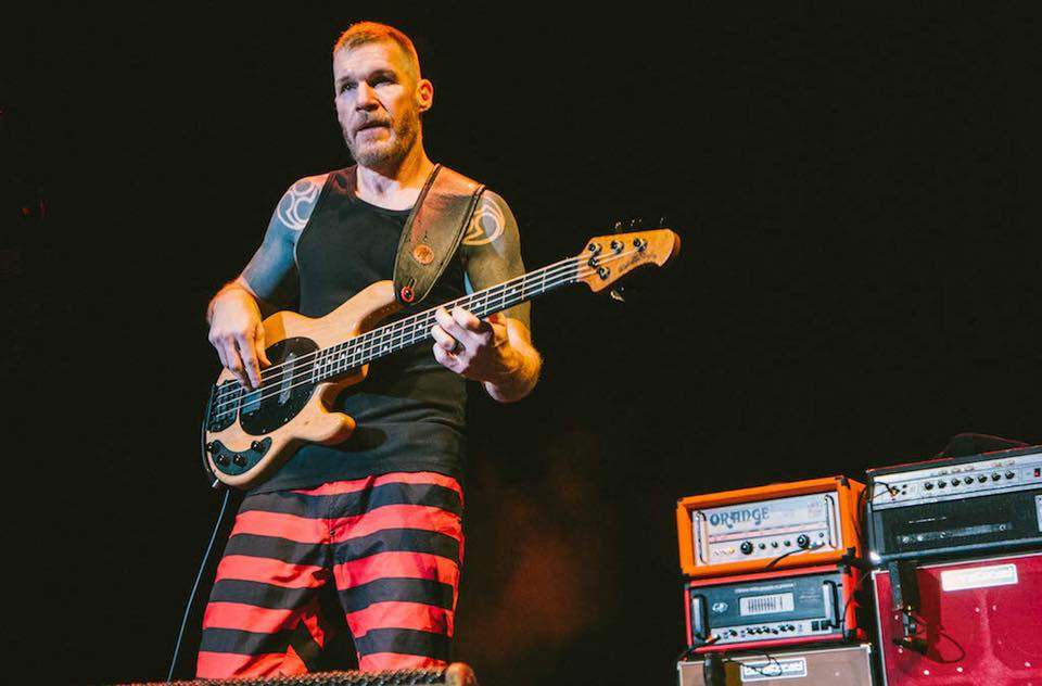 Happy Birthday to one of my favorite bassists!
Happy Birthday to Tim Commerford    