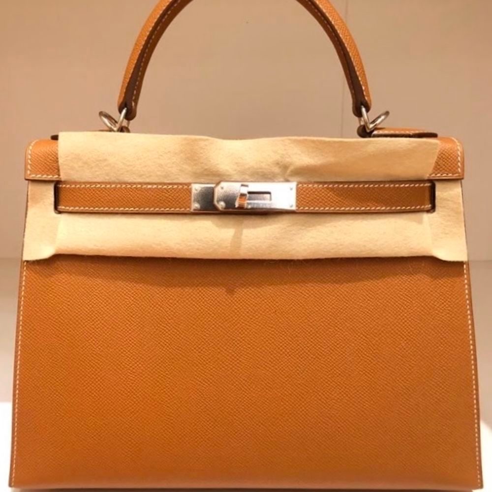 The French Hunter on X: Kelly 28 Gold Sellier Epsom PHW #D #hermes #birkin  #kelly #constance #handbags #luxury  / X