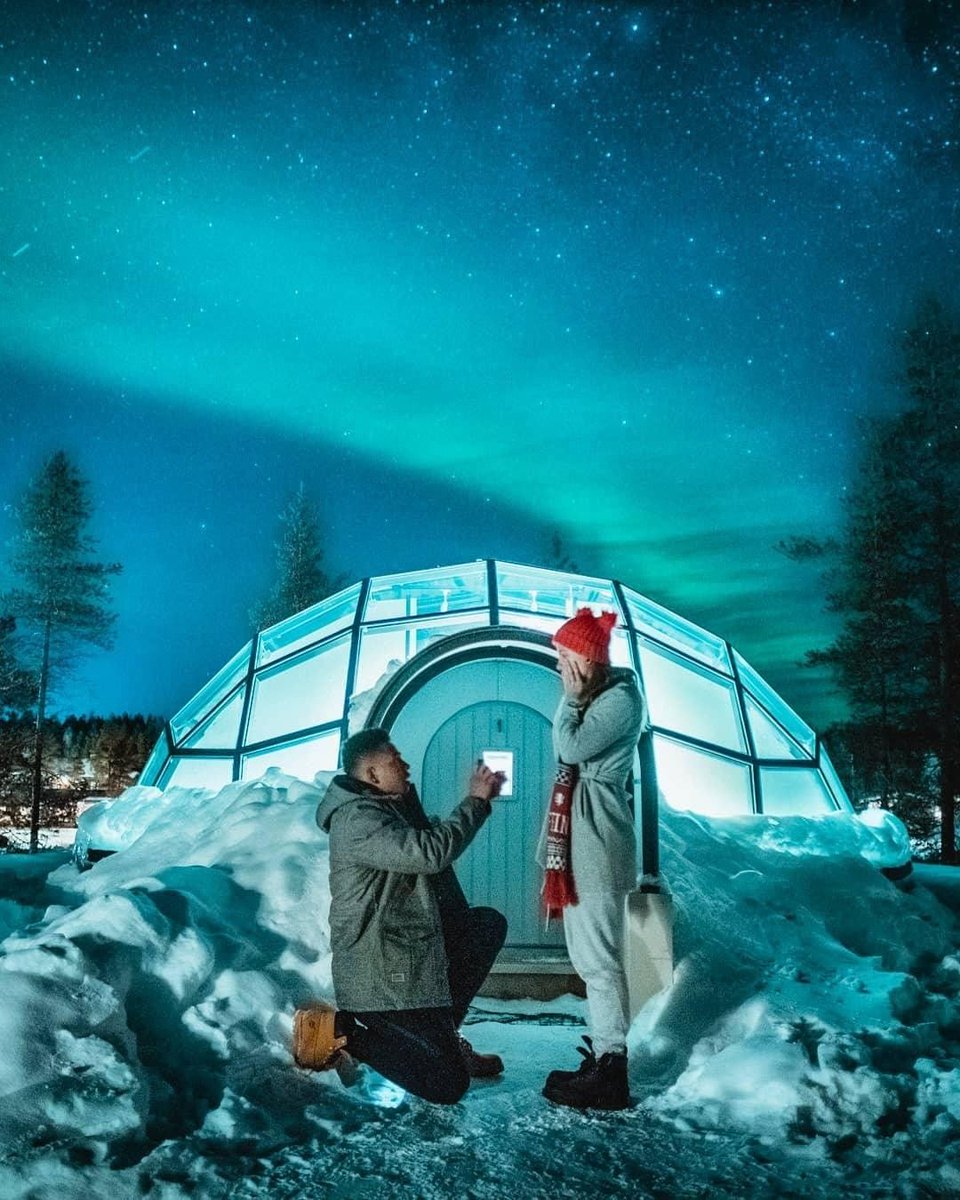 TheFoxyHen's tweet photo. All our girlhood dreams are coming true with this wintery proposal ❄️💙💍#repost #proposal #thefoxyhen
.
Insta 📷: @ohsoperfectproposal
.
.
.
.
#wedding #engaged #wereengaged #imengaged #shesgettingmarried #imgettingmarried #weddings #proposalscene #proposalideas https://t.co/jJw3MNgBvG