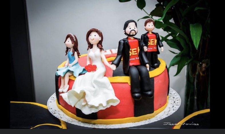 MAVERICK18_81's tweet photo. #regalosadg hola muchachos saludos  queremos nuestra camiseta   Por qué somo fanaticos de unión  hasta l torta de novio lo dice #AbrazoDeGolcdf https://t.co/OSu0yu1cQV