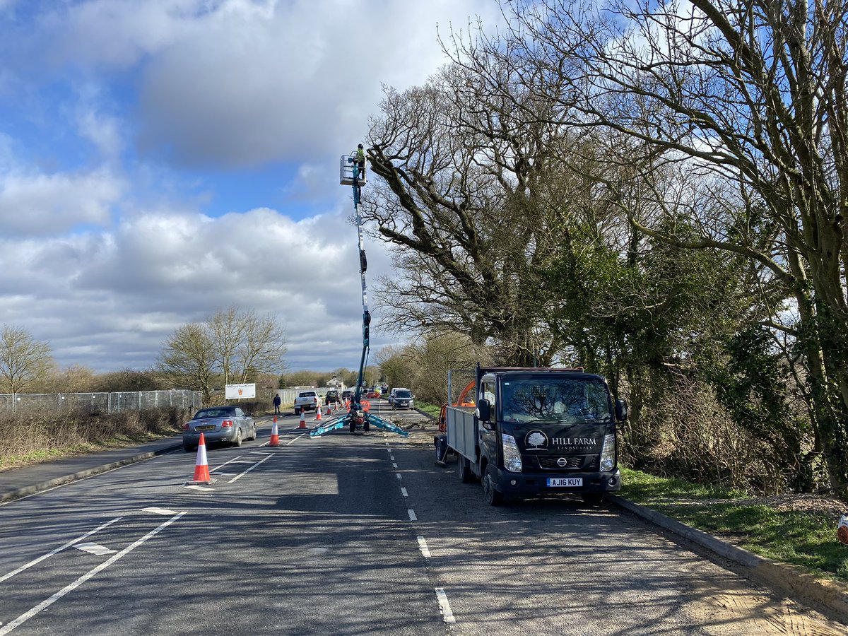 Hill Farm Landscapes tweet media