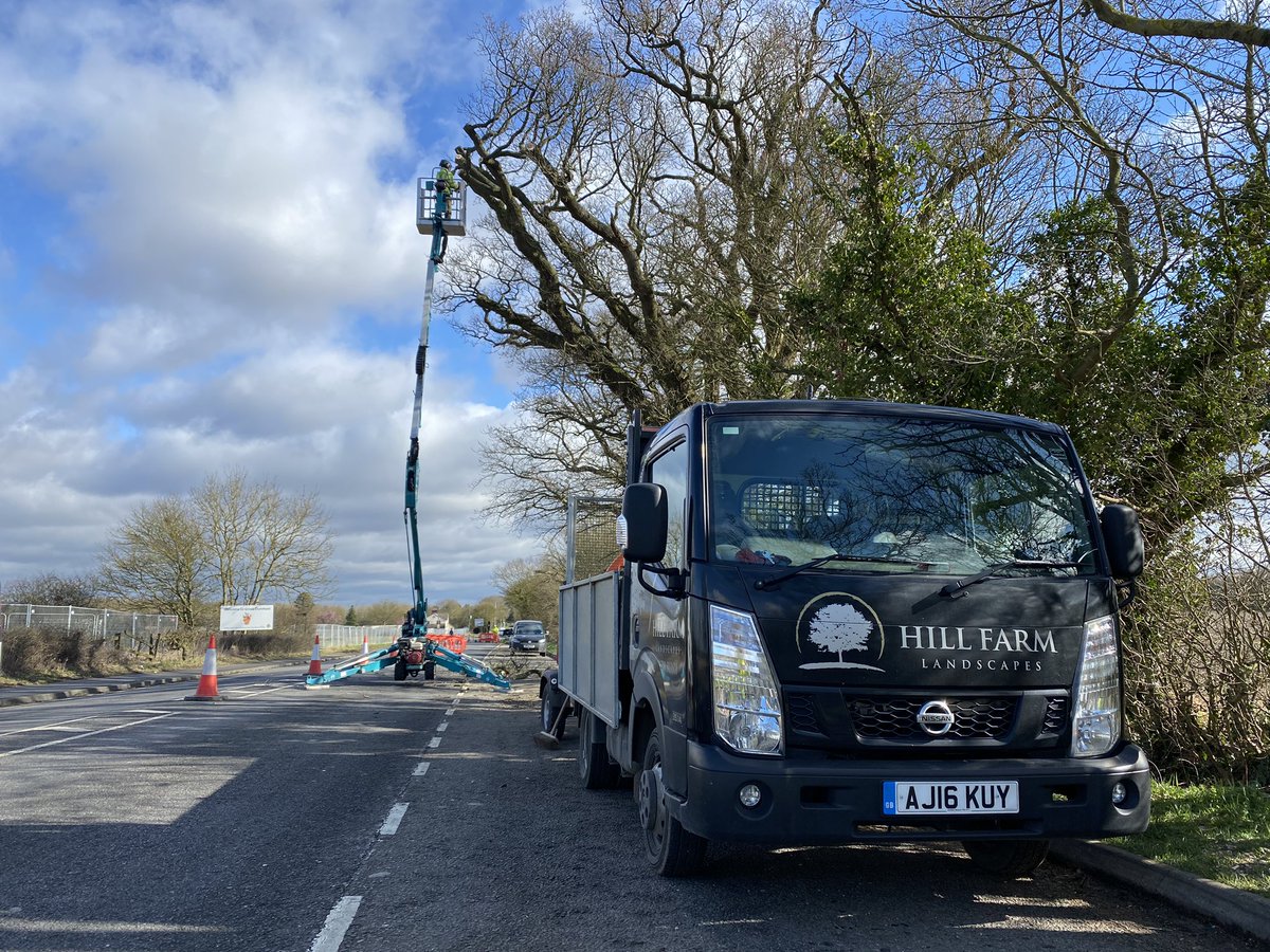 Hill Farm Landscapes tweet media