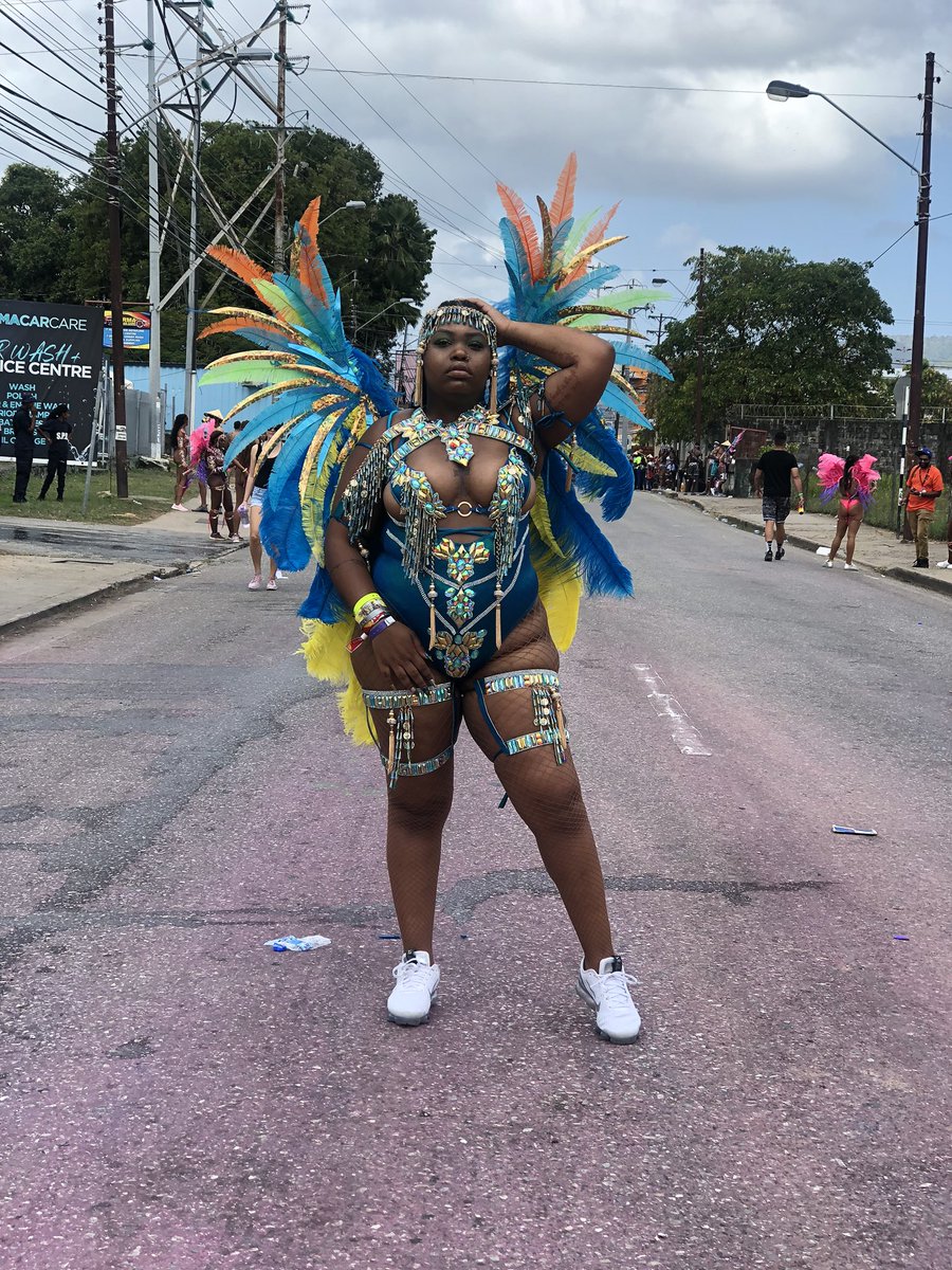 She don’t care bout nothing else but the road. 

#RazzleDazzle
#YumaVibe 
#Carnival2020🇹🇹