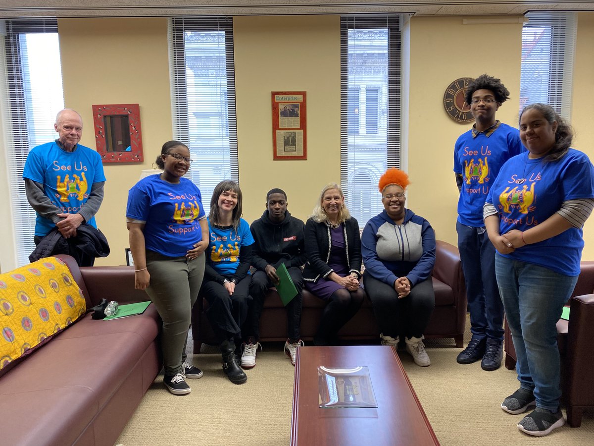 OsborneNY's tweet photo. Thank you Ms. Grelick LD of @AndreaSCousins for meeting with us today! Please bring (S724A) up for a vote! & by restoring funding for the bus more children would be able to visit with their incarcerated parents (S731A) #SeeUsSuportUs #yac #bringbackvisitbuses https://t.co/Sh2QQfebla