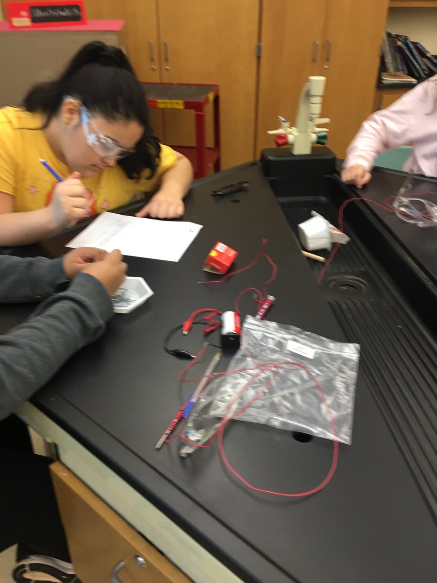 Allison Parajon tweet media