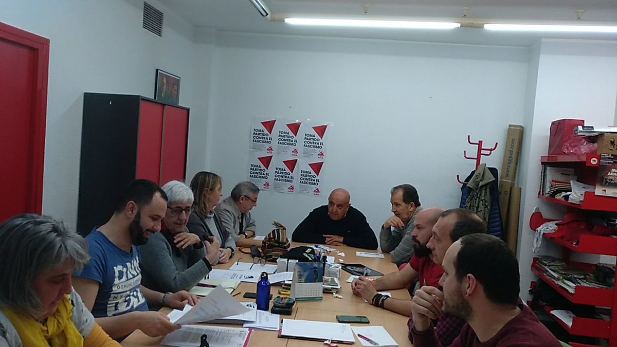 EzkerAnitzaIU's tweet photo. Hauteskunde autonomikoetarako martxan 📝
Las asambleas de Ezker Anitza-IU se reúnen estos días para debatir y elaborar el #Programa2020 https://t.co/u4765aNU9C