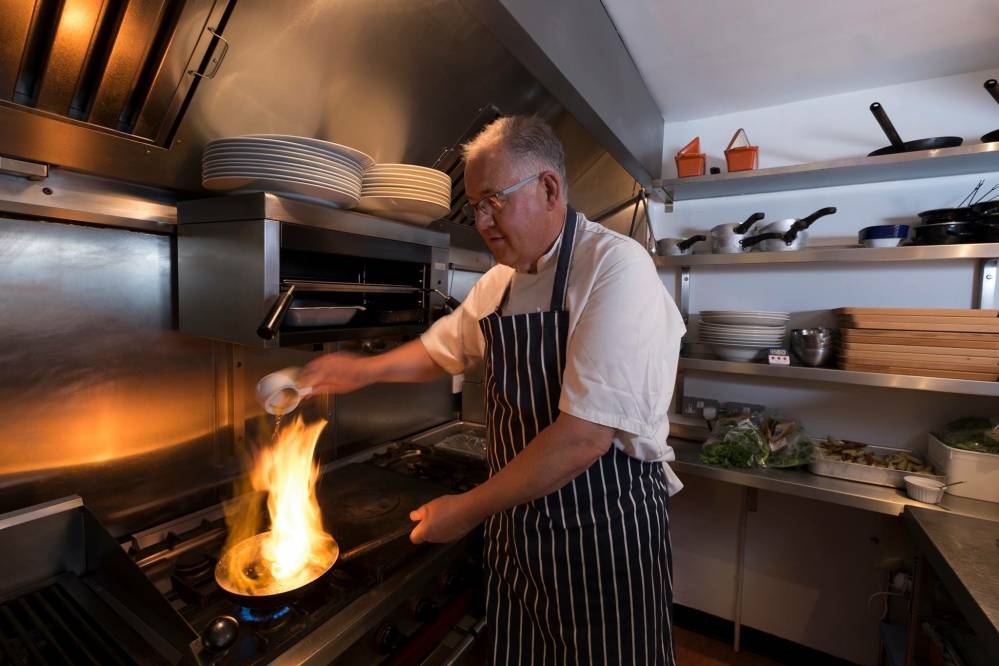 Discover South Scotland - Scotland Starts Here (@herescotland) on Twitter photo A1: Visitors can also find unmissable Michelin Guide featured restaurants with a focus on local and seasonal produce: <a href="/provendermlrose/">Provender Melrose</a>, <a href="/SeasonsBorders/">Seasons</a>, or the <a href="/thehoebridge/">The Hoebridge</a> for example #ScotlandHour A1: Visitors can also find unmissable Michelin Guide featured restaurants with a focus on local and seasonal produce: <a href="/provendermlrose/">Provender Melrose</a>, <a href="/SeasonsBorders/">Seasons</a>, or the <a href="/thehoebridge/">The Hoebridge</a> for example #ScotlandHour