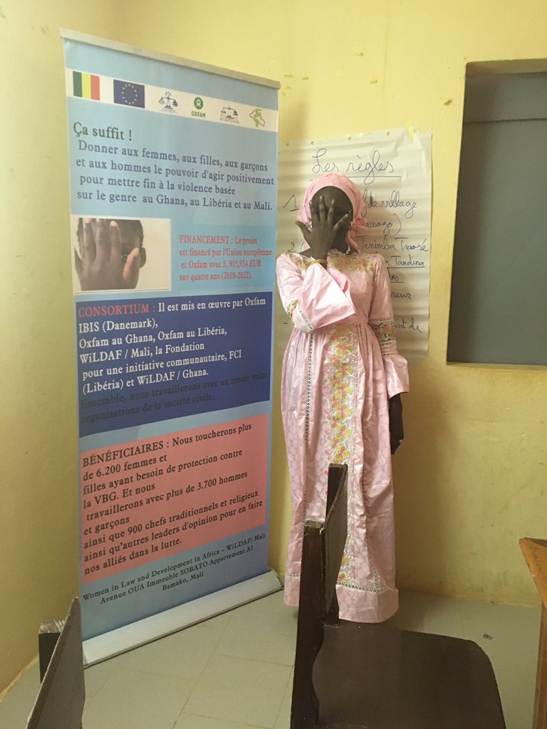 MaigaZouera's tweet photo. Fin de la formation avec les leaders communautaires, les réseaux et associations de femmes et les jeunes de Bourem sur les VBG et les droits humains.
 @wildafmali https://t.co/dRCno923xz