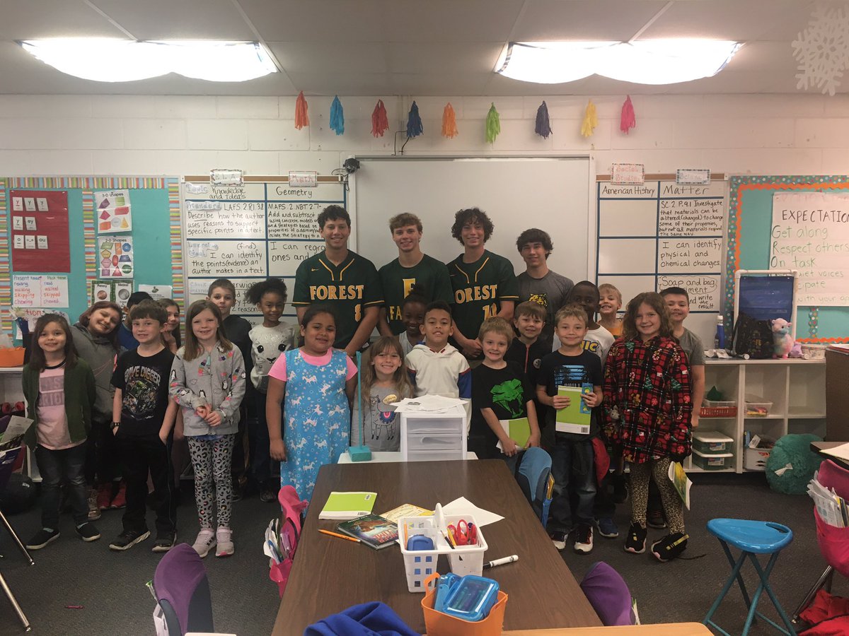 JacksonDawnM's tweet photo. A big thank you to @FHSBaseballNews for taking the time to come read to our 2nd graders @WardHighlands . After we shared our CKLA decodable readers, team members read AR books to small groups. So fun! https://t.co/4rvHhyuItF