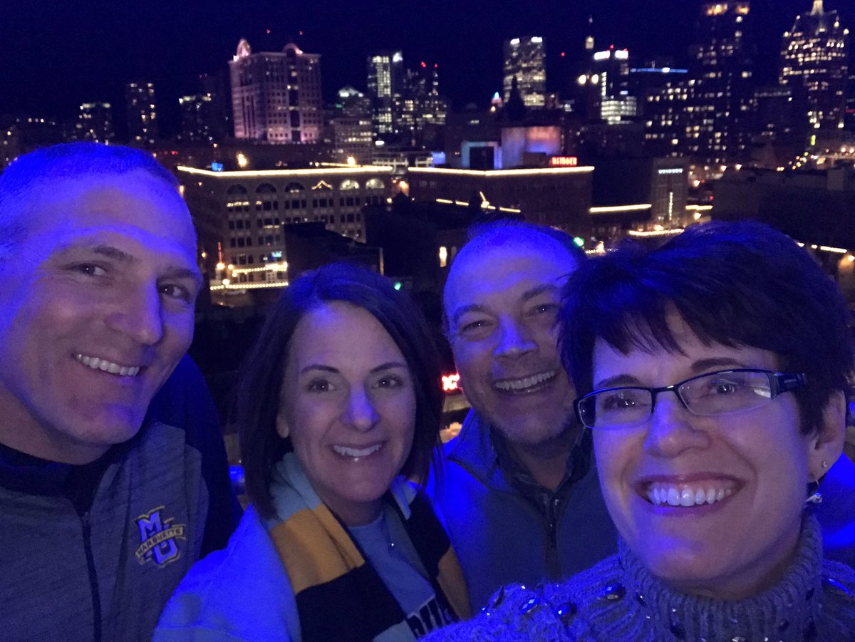 ShebSteph's tweet photo. Neighbors. Friends. Empty-nesters having fun!#WeAreMarquette https://t.co/OYVSxl9cUP
