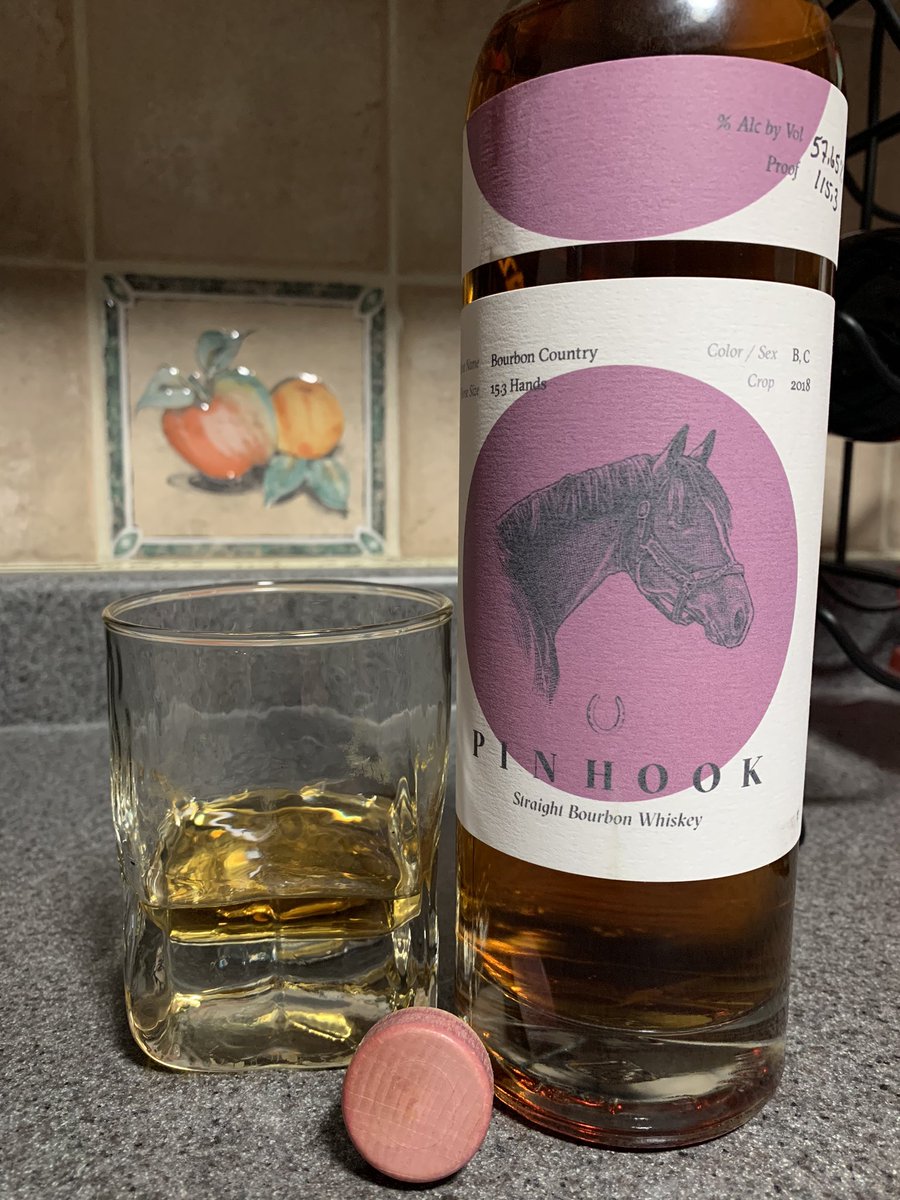 Essau1969's tweet photo. #WhiskeyWednesday Pinhook. Strong but smooth 🥃 #Bourbon #Whiskey Drink it up! 🥃🙌 https://t.co/JsrDPwXrJf