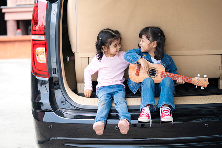 swconservatory's tweet photo. People that stay in the car to listen to music a little bit longer are my kind of people.
#SouthwestConservatoryofMusic #instamusician #instrument #FountainValley #kidsclass #childrensmusic #choir #educationalfun #funforkids #kidsmusiclass #orchestra #FountainValleyCA https://t.co/nmKUITfziK